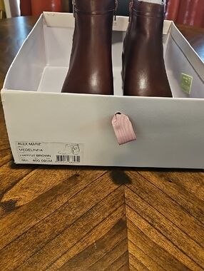 Alex Marie Medelinda Ankle Boots in Brown